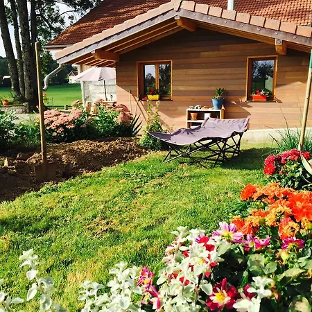 Gite Les Cigognes Orchamps-Vennes Zimmer foto