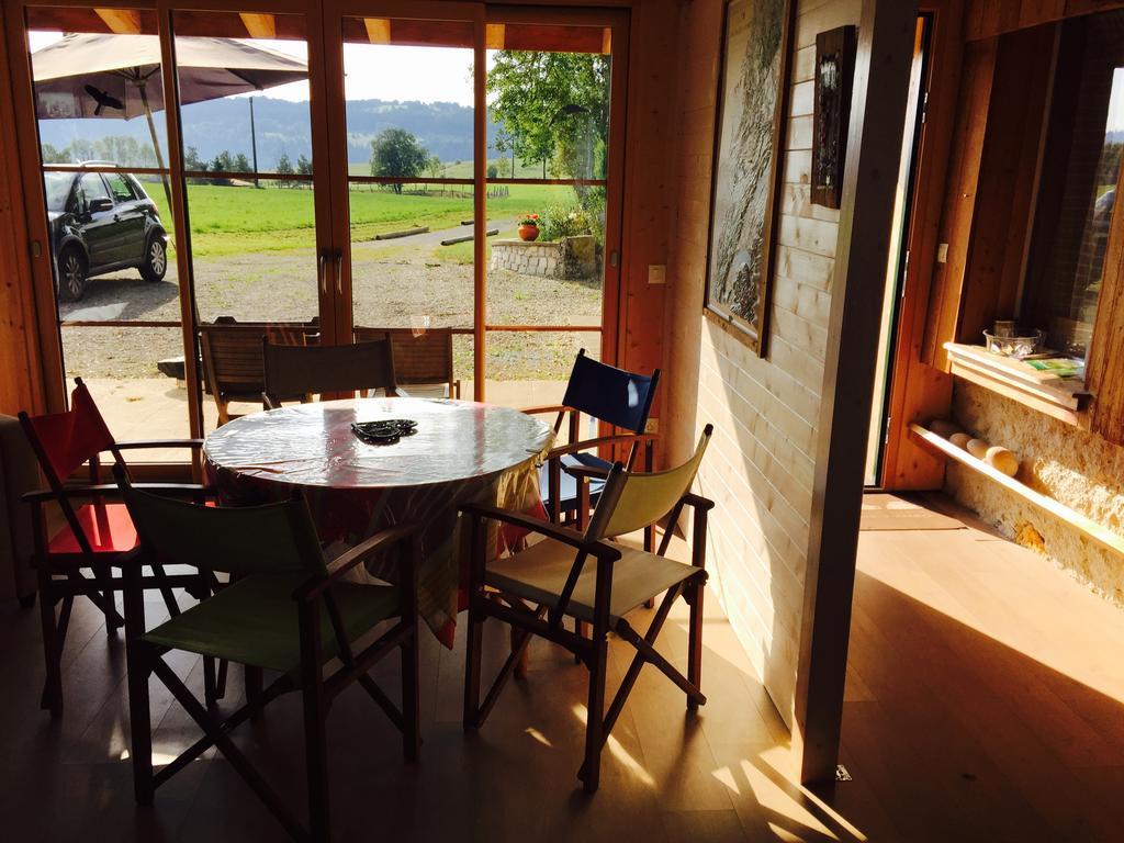Hébergement de vacances Les Cigognes Orchamps-Vennes